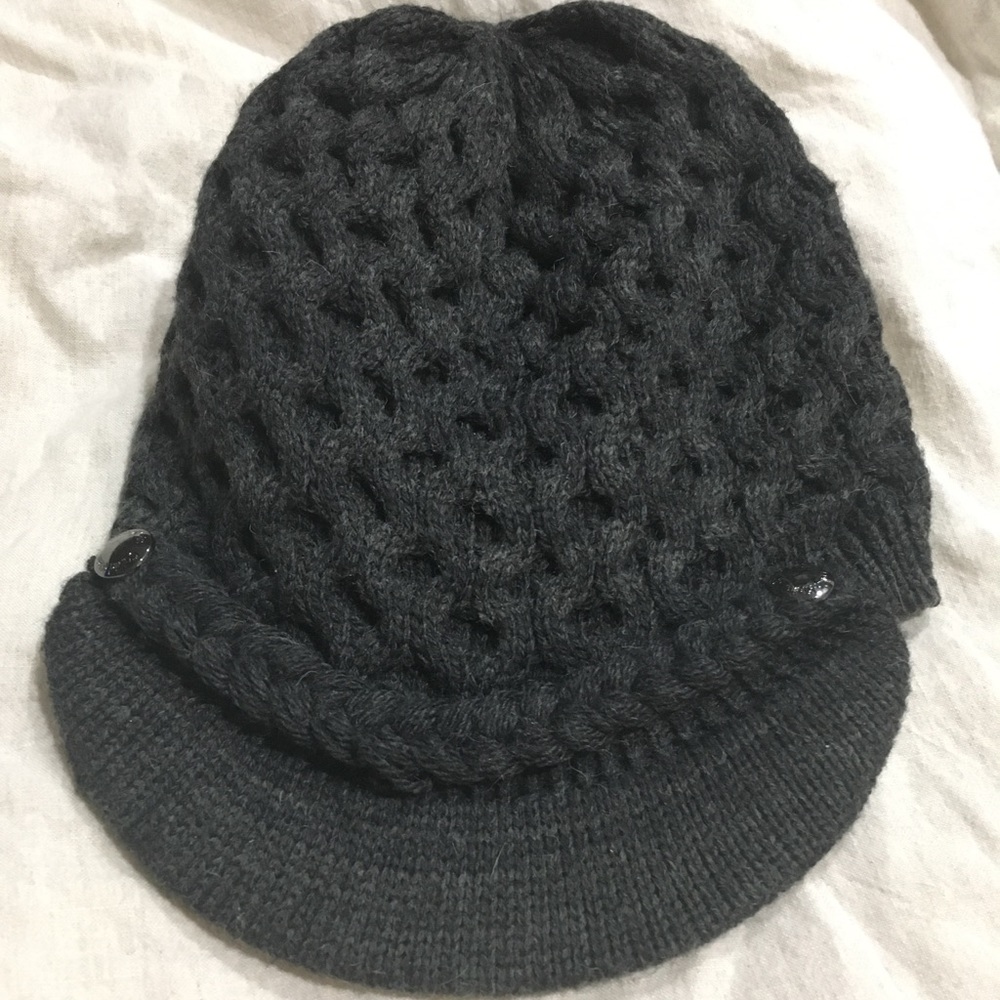 Calvin Klein cabbie knit cap